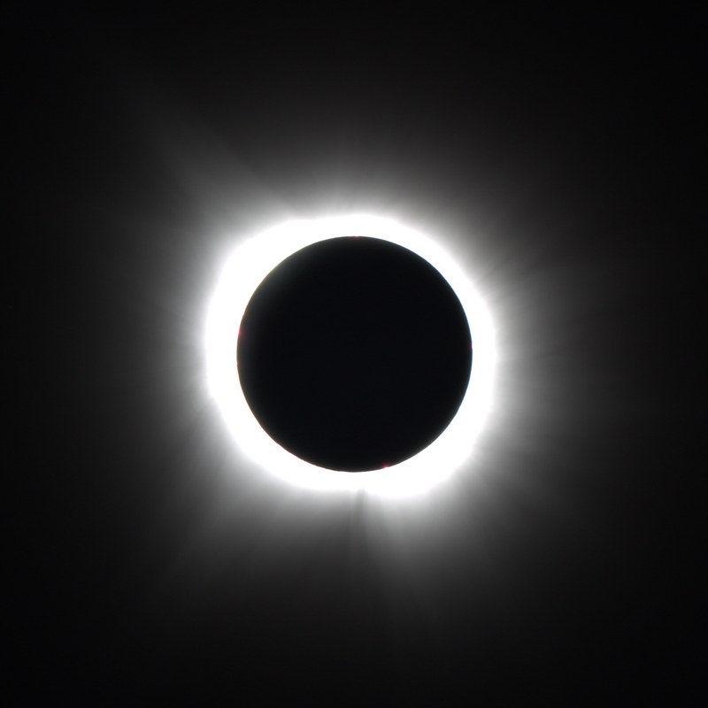 A single unmodified frame from Canon 5D Mark III — the corona barely visible